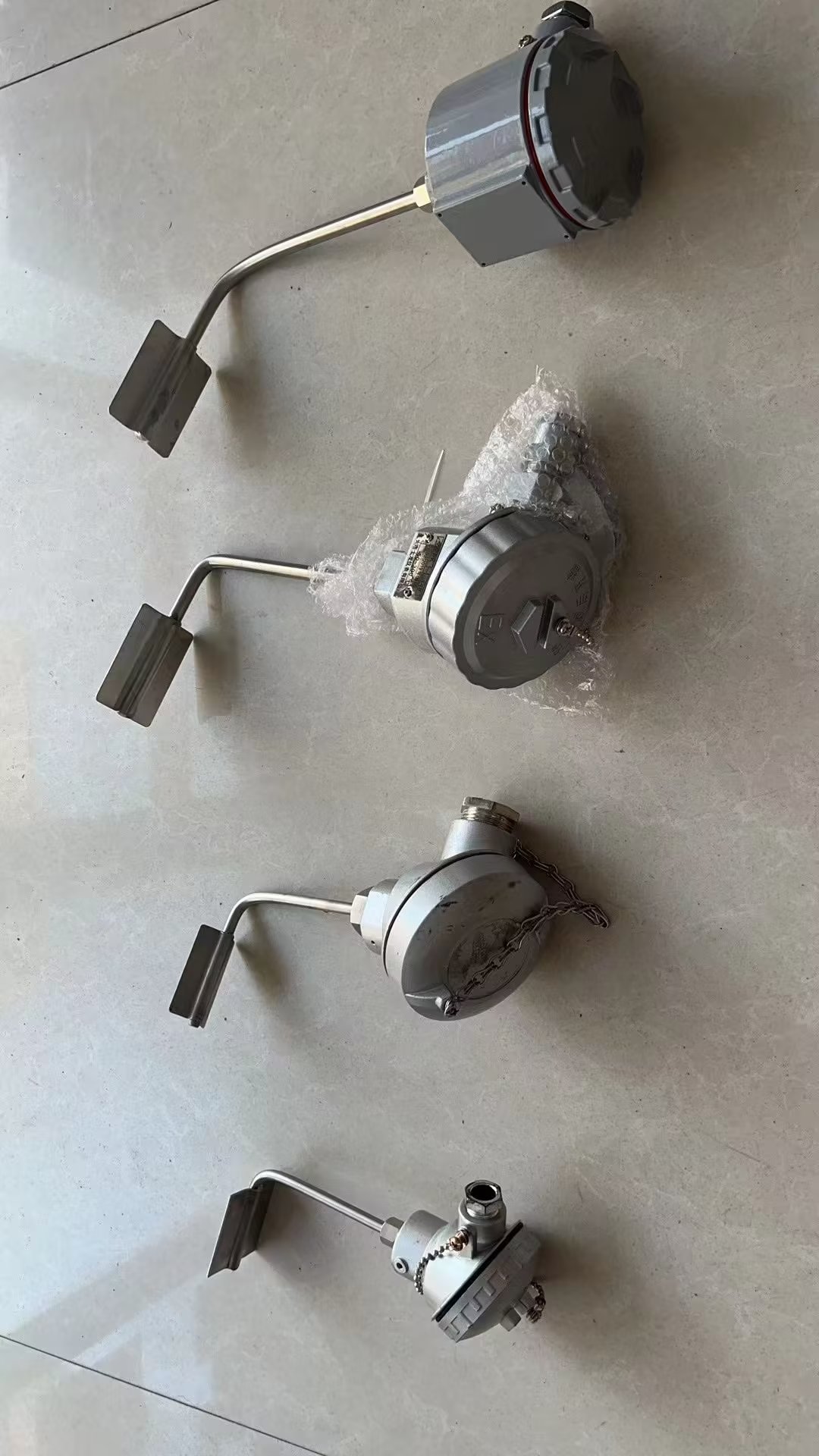 温度传感器